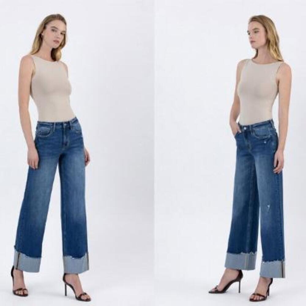 I7 Vervet High Rise Baggy Wide Cuffed Jean